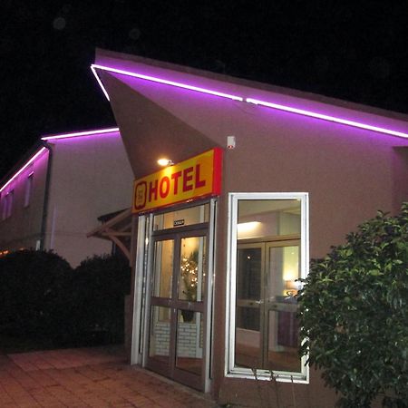 Hotel - Restaurant Du Lac - Agen Boé Eksteriør bilde