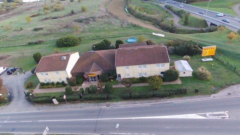 Hotel - Restaurant Du Lac - Agen Boé Eksteriør bilde
