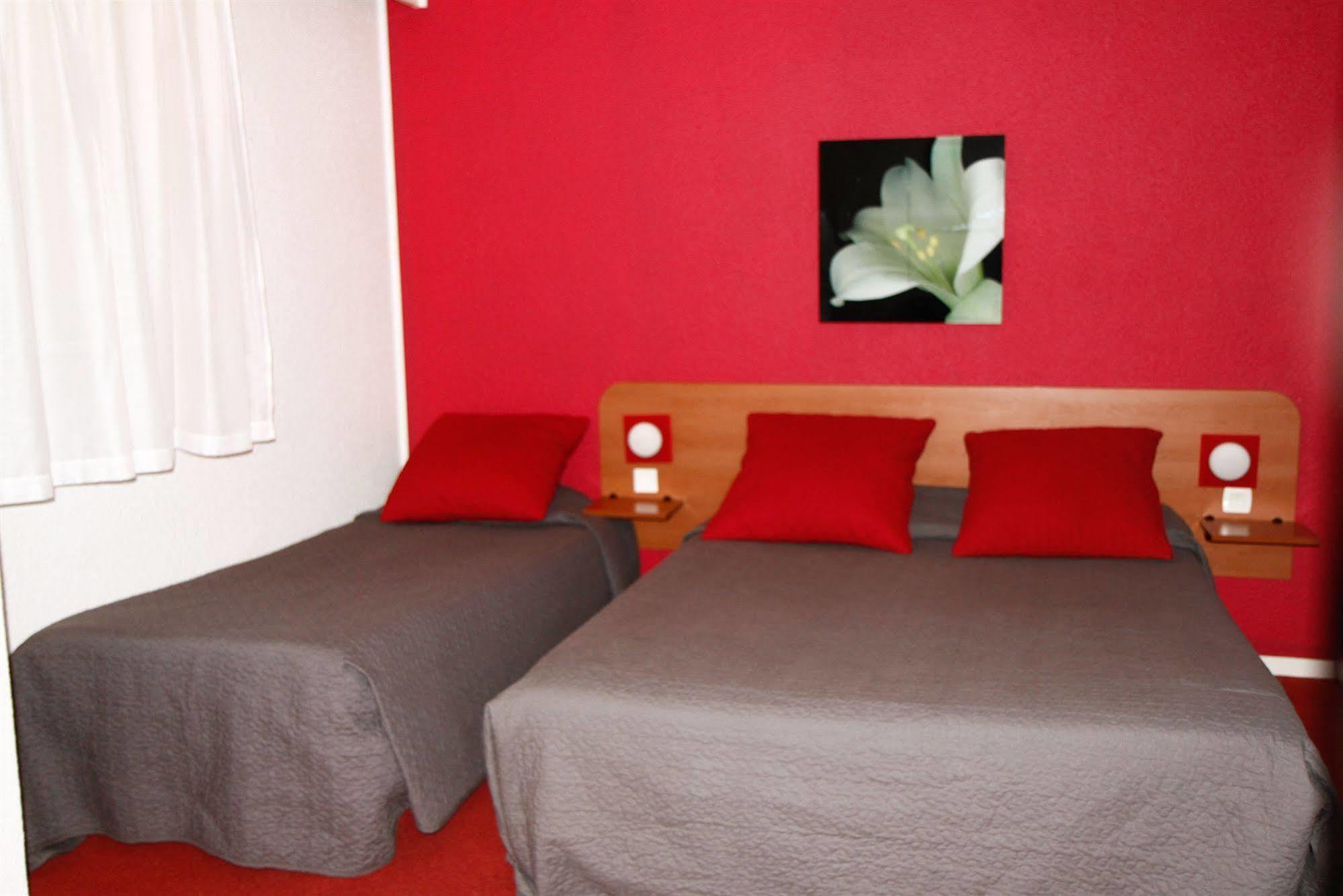 Hotel - Restaurant Du Lac - Agen Boé Eksteriør bilde